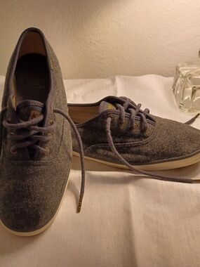 Keds Women's Gray Textile Lace-Up Sneakers